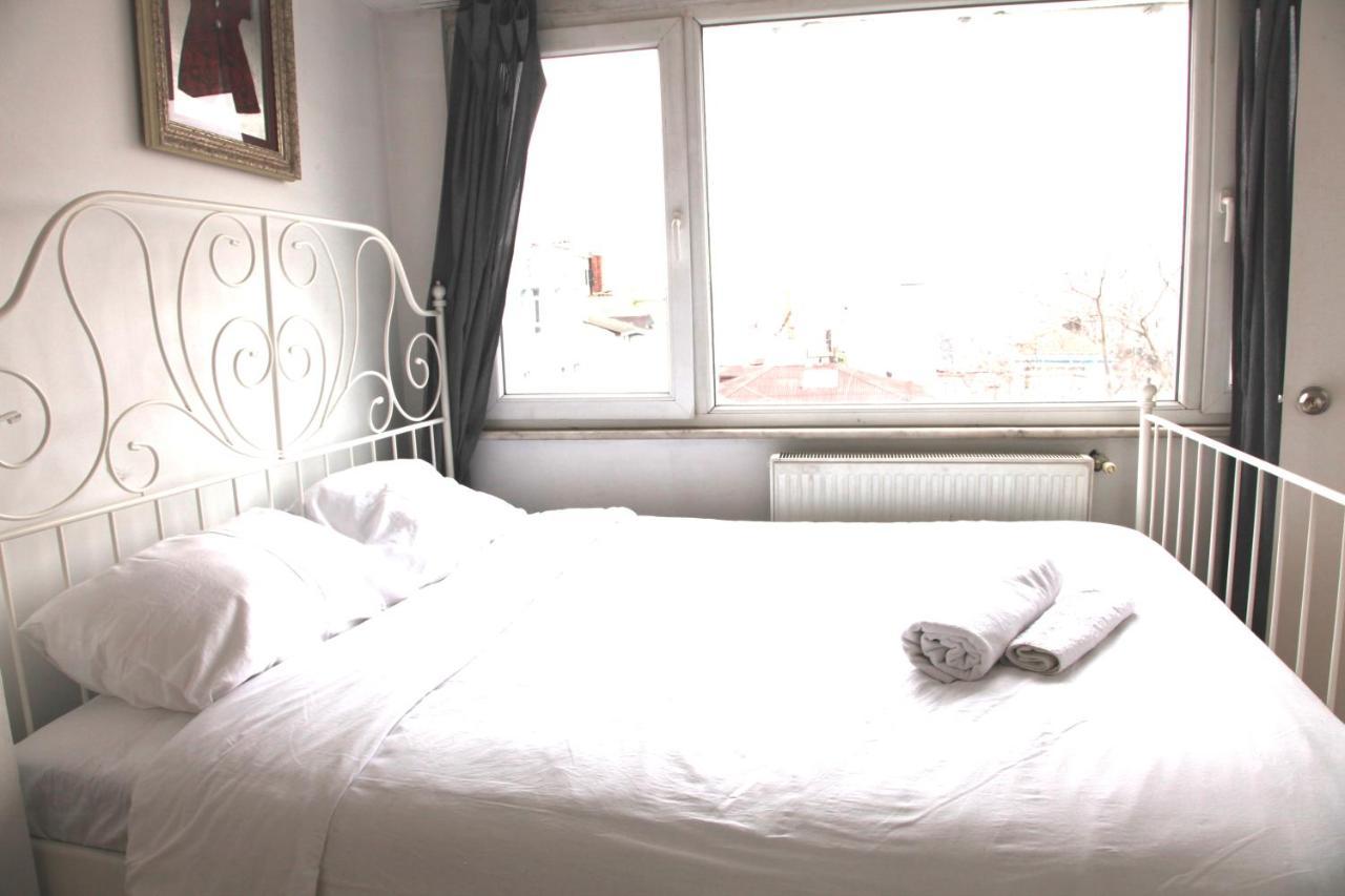 6 Romantic City View Flat With Terrace อิสตันบูล ภายนอก รูปภาพ